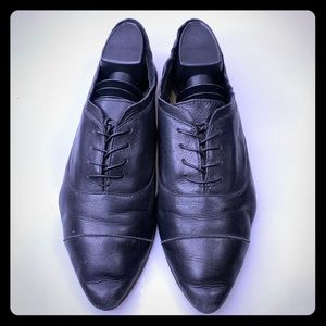 FRYE pointed toe Lace Up Oxfords Shoes Flats 9.5